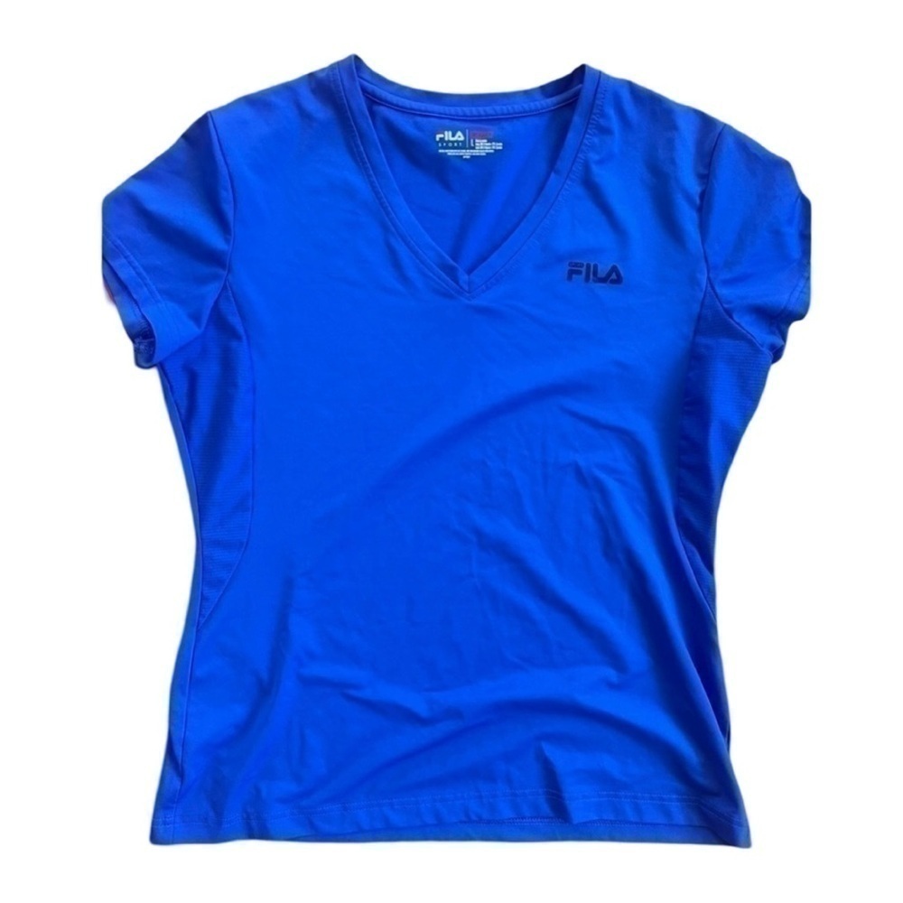 🎉2/$10 FILA Performance Tshirt Large